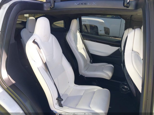 2016 TESLA MODEL X 5YJXCBE25GF013043 Photo 7