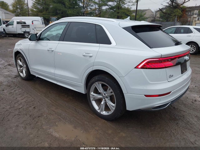 2019 AUDI Q8 WA1AVAF17KD020683 Photo 2