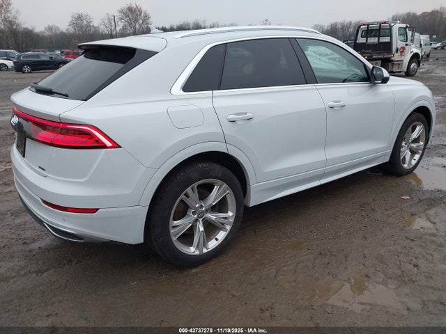 2019 AUDI Q8 WA1AVAF17KD020683 Photo 3
