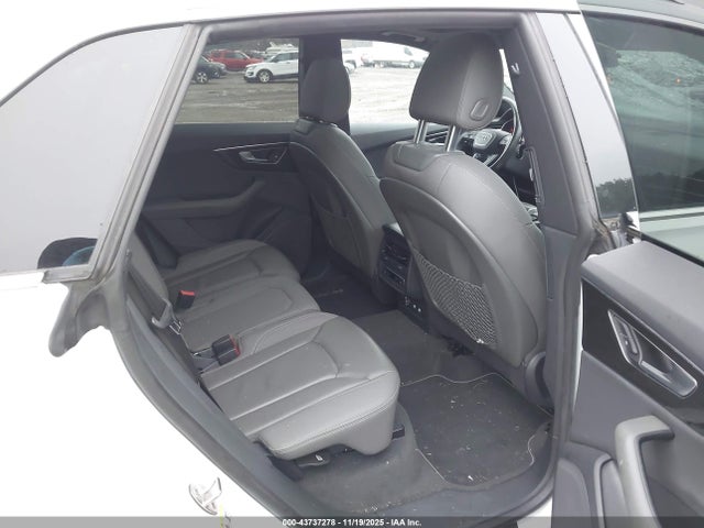 2019 AUDI Q8 WA1AVAF17KD020683 Photo 7