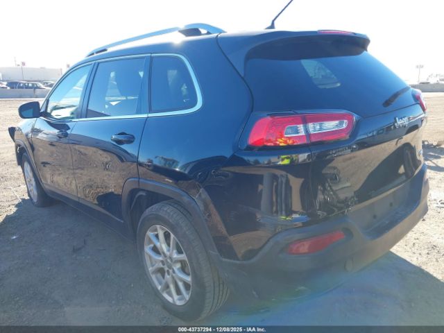 2017 JEEP CHEROKEE 1C4PJLCB0HW559860 Photo 2