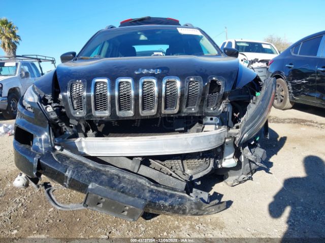 2017 JEEP CHEROKEE 1C4PJLCB0HW559860 Photo 5