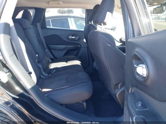 2017 JEEP CHEROKEE 1C4PJLCB0HW559860 Photo 7