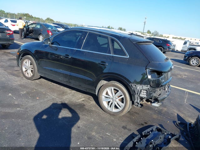2016 AUDI Q3 WA1BFCFS3GR018655 Photo 2