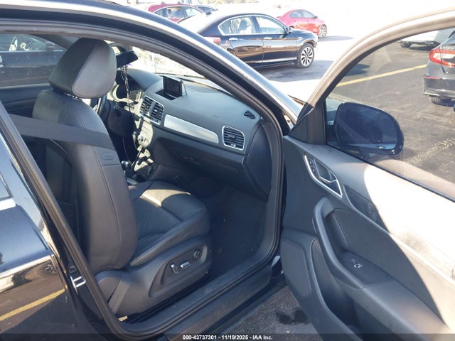 2016 AUDI Q3 WA1BFCFS3GR018655 Photo 4