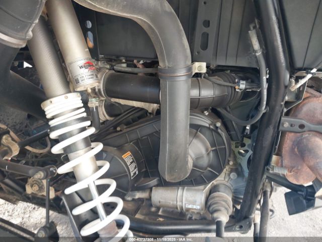 2019 POLARIS RZR 3NSVDE998KH484886 Photo 8