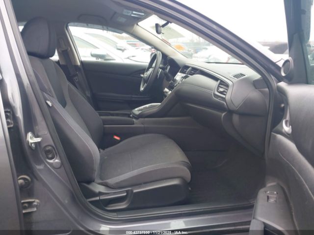 2019 HONDA INSIGHT 19XZE4F19KE004722 Photo 4