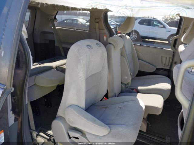 2019 TOYOTA SIENNA 5TDKZ3DC9KS998699 Photo 7