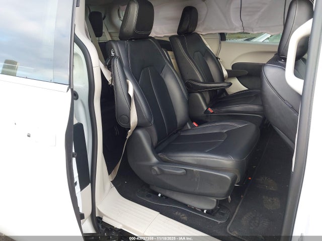 Продажа на аукционе авто 2024 Chrysler Pacifica Hybrid Select, vin: 2C4RC1S79RR174487, номер лота: 43737358
