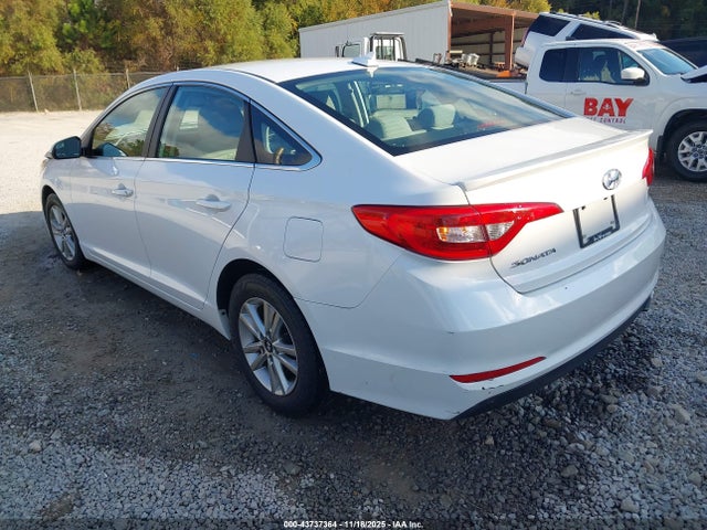 Hyundai SONATA SE 2017 5NPE24AF9HH534641 Image 3