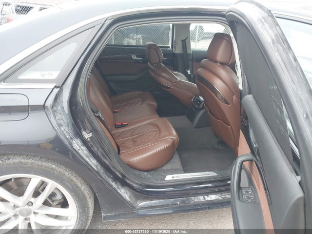 2017 AUDI A8 L WAU43AFD0HN002609 Photo 7