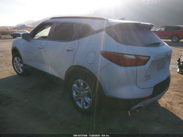 2020 CHEVROLET BLAZER 3GNKBBRA2LS704022 Photo 2