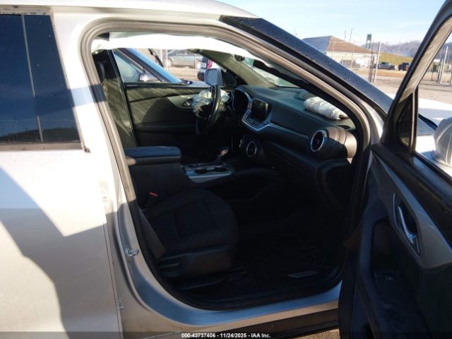 2020 CHEVROLET BLAZER 3GNKBBRA2LS704022 Photo 4