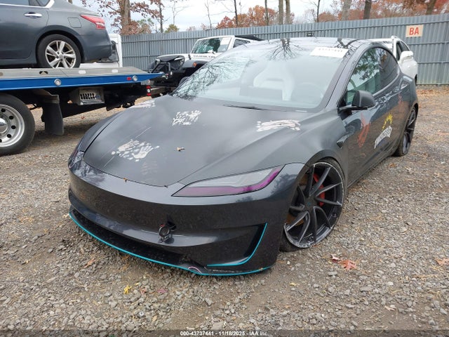 2024 TESLA MODEL 3 5YJ3E1ET8RF871587 Photo 1