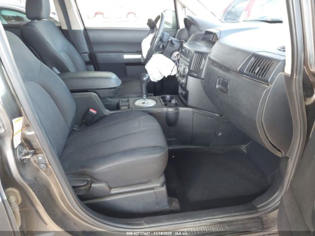 2011 MITSUBISHI ENDEAVOR 4A4JN2AS2BE027412 Photo 4