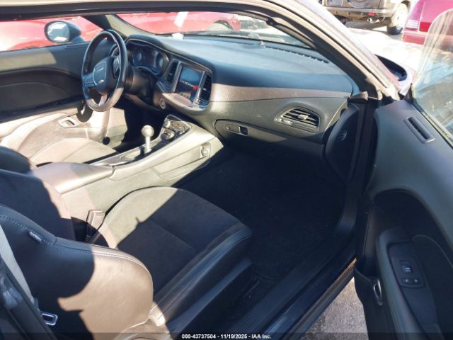 2019 DODGE CHALLENGER 2C3CDZBT3KH680508 Photo 4