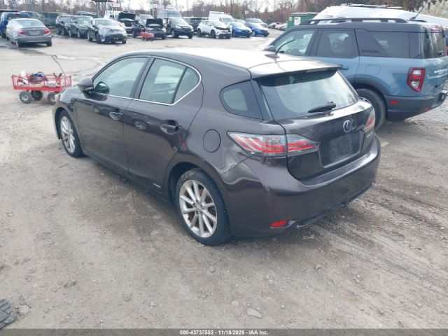 2011 LEXUS CT 200H JTHKD5BH8B2032262 Photo 2