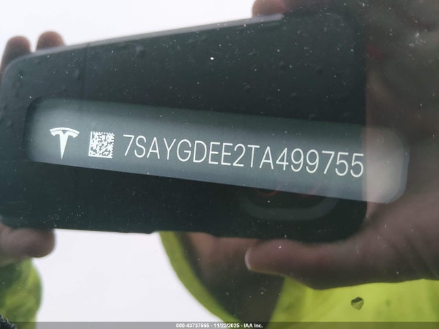 2026 TESLA MODEL Y 7SAYGDEE2TA499755 Photo 8