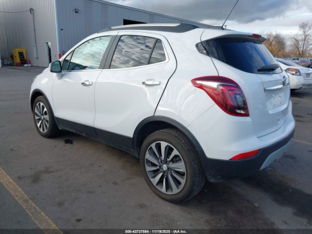 2022 BUICK ENCORE KL4CJESM6NB527246 Photo 2