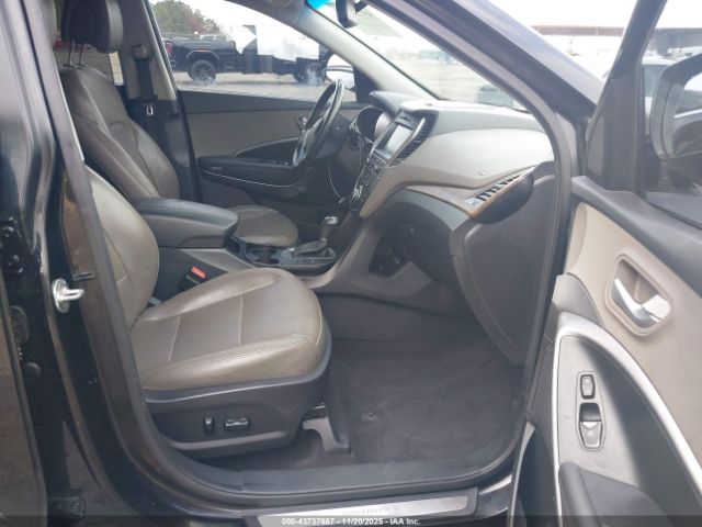 2018 HYUNDAI SANTA FE SPORT 5NMZU3LB2JH075391 Photo 4