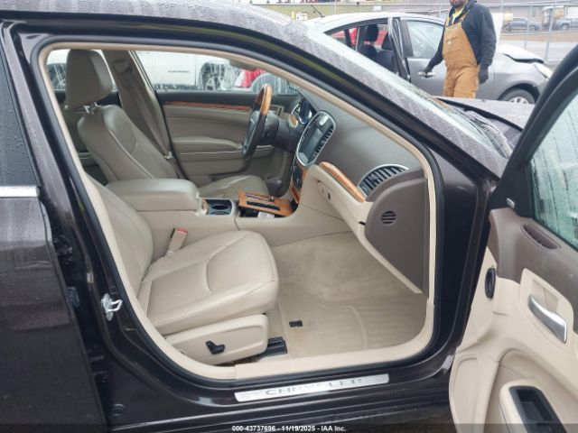 2012 CHRYSLER 300C 2C3CCAKT1CH289668 Photo 4