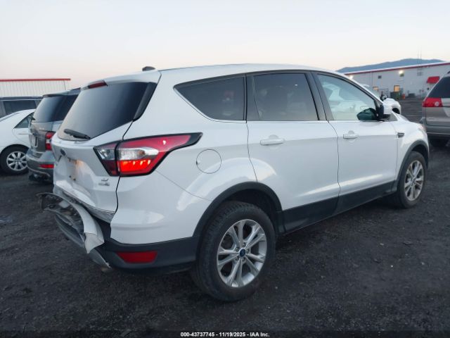 2017 FORD ESCAPE 1FMCU9G93HUB82173 Photo 3