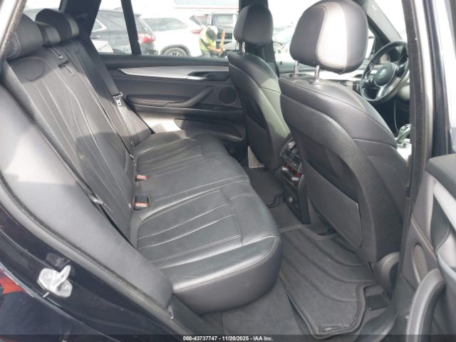 2018 BMW X5 5UXKR2C53J0X09801 Photo 7