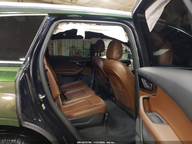 2018 AUDI Q7 WA1LAAF79JD004248 Photo 7