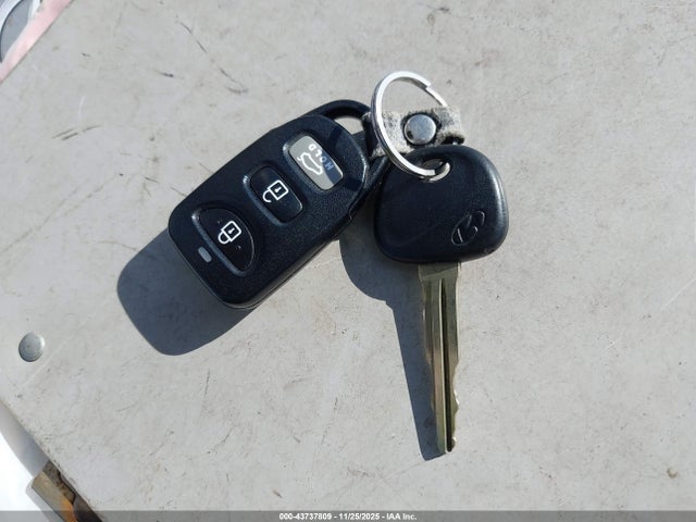 Hyundai ELANTRA SE 2019 KMHD74LF4KU783058 Image 11