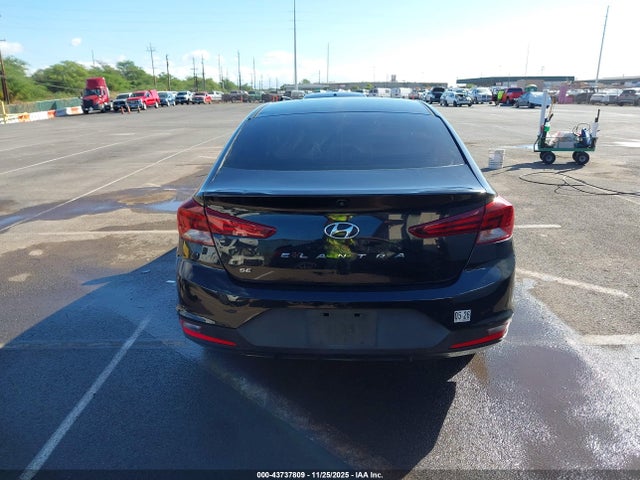 Hyundai ELANTRA SE 2019 KMHD74LF4KU783058 Image 17