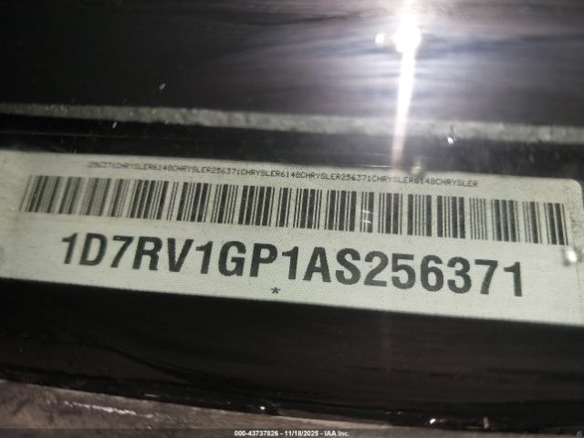 2010 DODGE RAM 1500 1D7RV1GP1AS256371 Photo 8