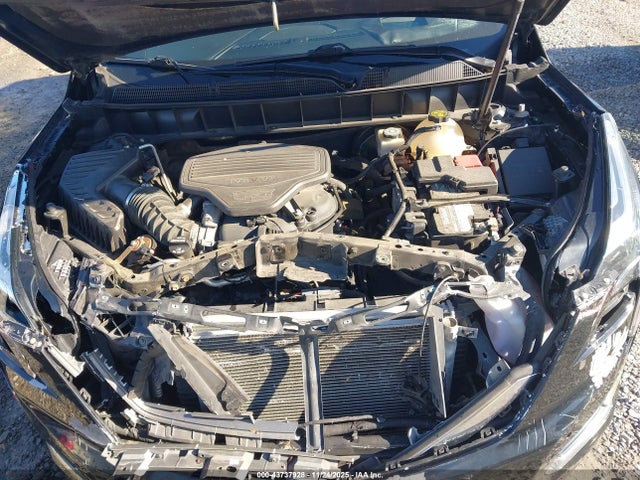 2017 CADILLAC XT5 1GYKNFRS6HZ175565 Photo 9