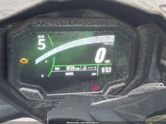 43737933 :رقم المزاد ، ML5EXEN16NDA75251 vin ، 2022 Kawasaki Ex650 N مزاد بيع