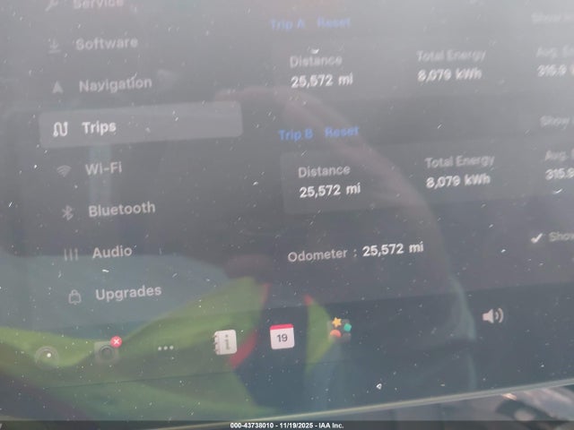 2024 TESLA MODEL Y 7SAYGDEF6RF107770 Photo 6