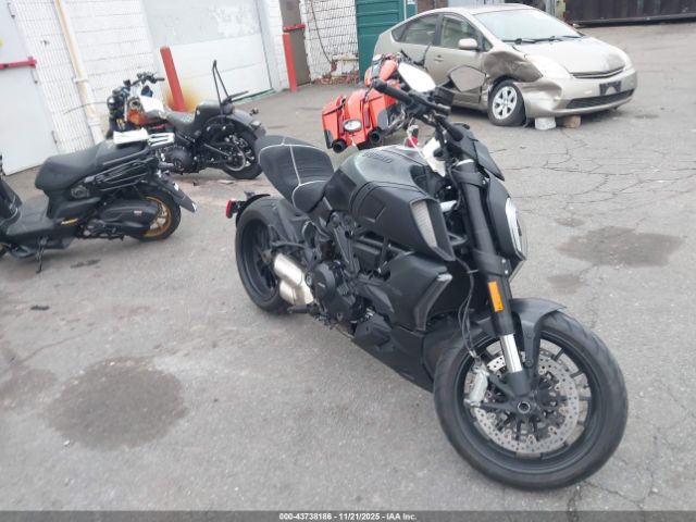 2021 DUCATI DIAVEL ZDMGAHRW5MB005100