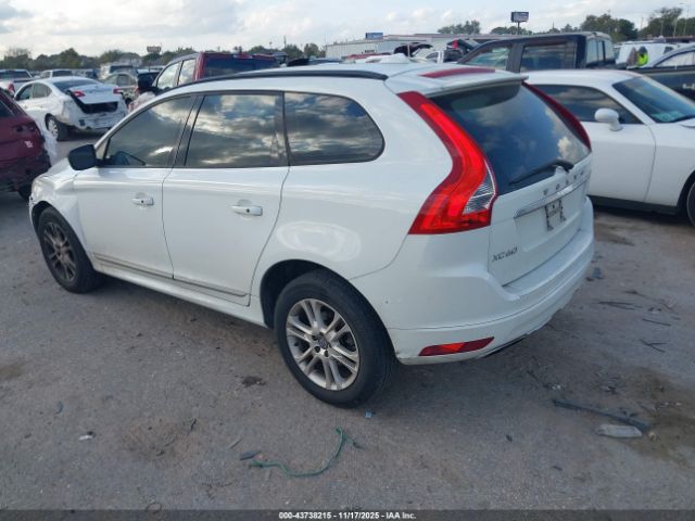 2015 VOLVO XC60 YV440MDJ0F2729508 Photo 2