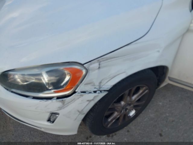 2015 VOLVO XC60 YV440MDJ0F2729508 Photo 5