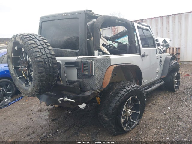 2008 Jeep Wrangler X მანქანა იყიდება აუქციონზე, vin: 1J4FA24128L601162, აუქციონის ნომერი: 43738222