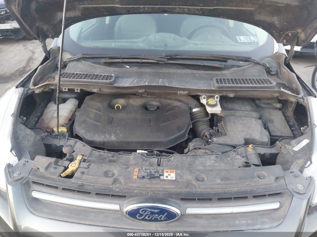 1FMCU9G98FUB67844 Ford ESCAPE SE