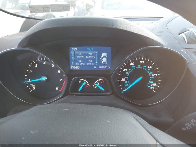 1FMCU9G98FUB67844 Ford ESCAPE SE