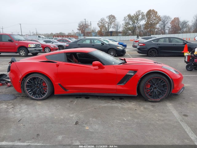 Продажа на аукционе авто 2018 Chevrolet Corvette Z06, vin: 1G1YU2D64J5600017, номер лота: 43738256