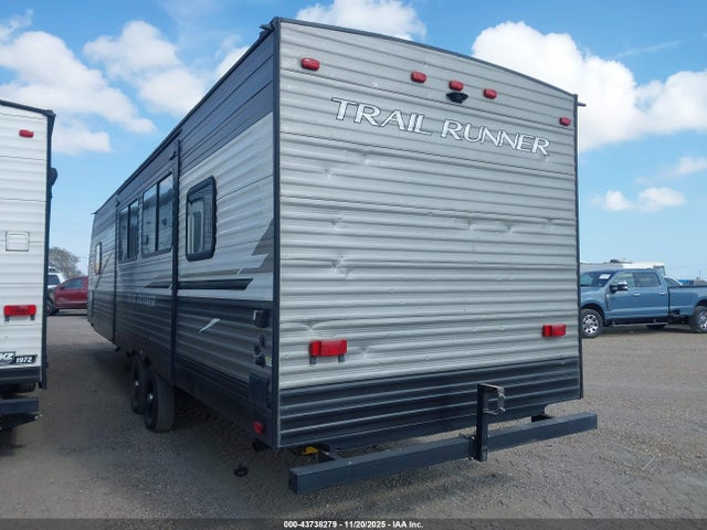 5SFEB372XPE517034 Trail Runner Heartland 31d