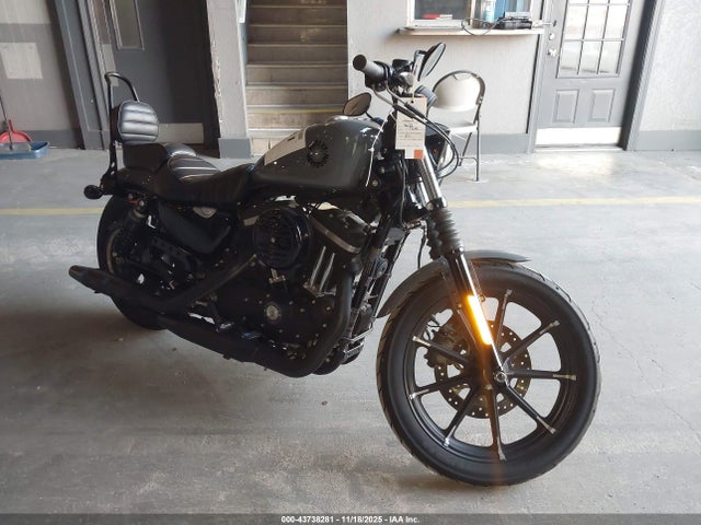 2022 HARLEY-DAVIDSON XL883 1HD4LE215NB403655