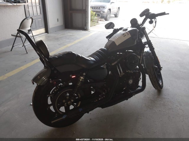 2022 HARLEY-DAVIDSON XL883 1HD4LE215NB403655 Photo 3