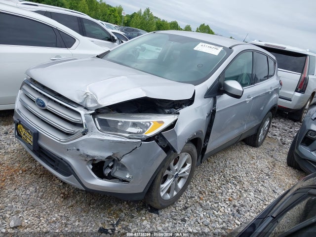 Ford ESCAPE SE 2019 1FMCU0GD9KUB09574 Image 2