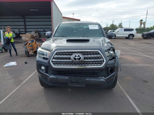 3TMAZ5CN9GM001797 Toyota Tacoma Sr5 V6