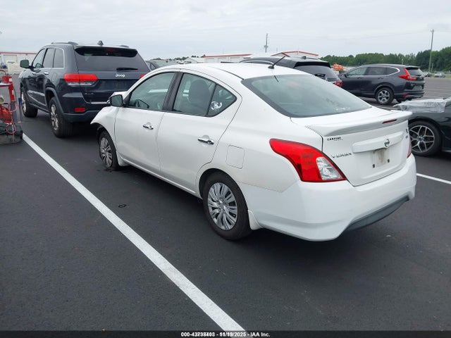 Продажа на аукционе авто 2017 Nissan Versa 1.6 S/1.6 S+/1.6 Sl/1.6 Sv, vin: 3N1CN7APXHL812684, номер лота: 43738403