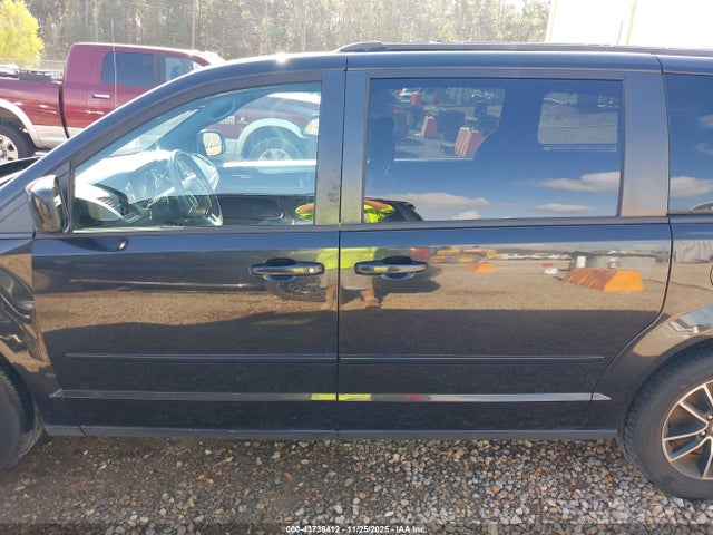 2C4RDGEG7HR573361 Dodge Grand Caravan Gt