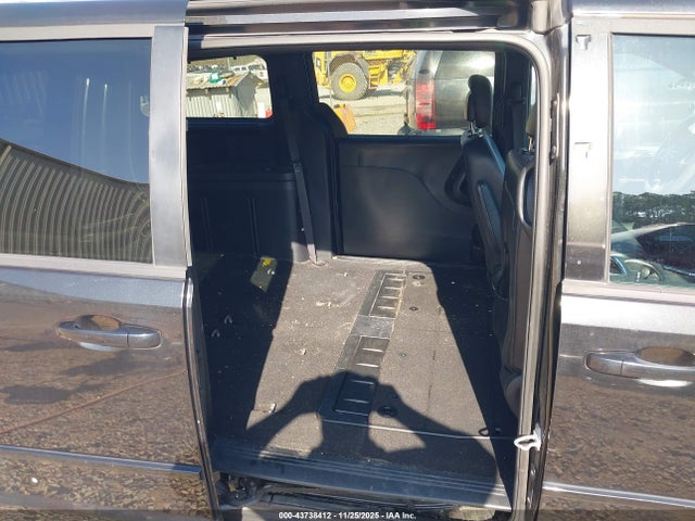 2C4RDGEG7HR573361 Dodge Grand Caravan Gt