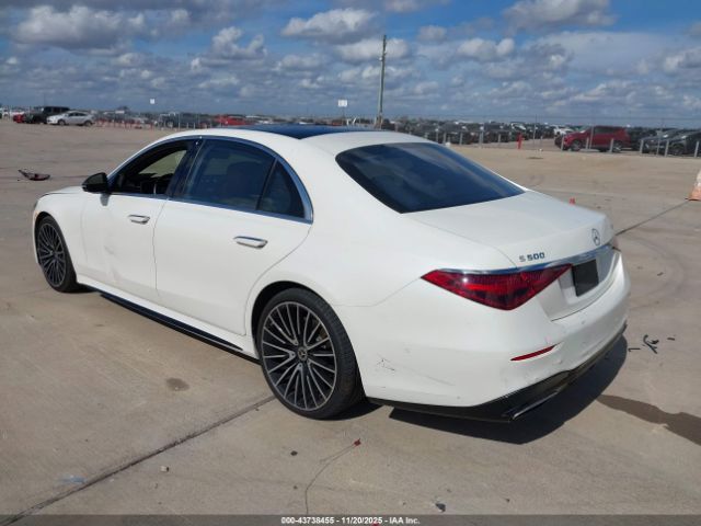 2022 MERCEDES-BENZ S 500 W1K6G6DB1NA077651 Photo 2